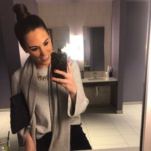 Meet your Posher, Dana